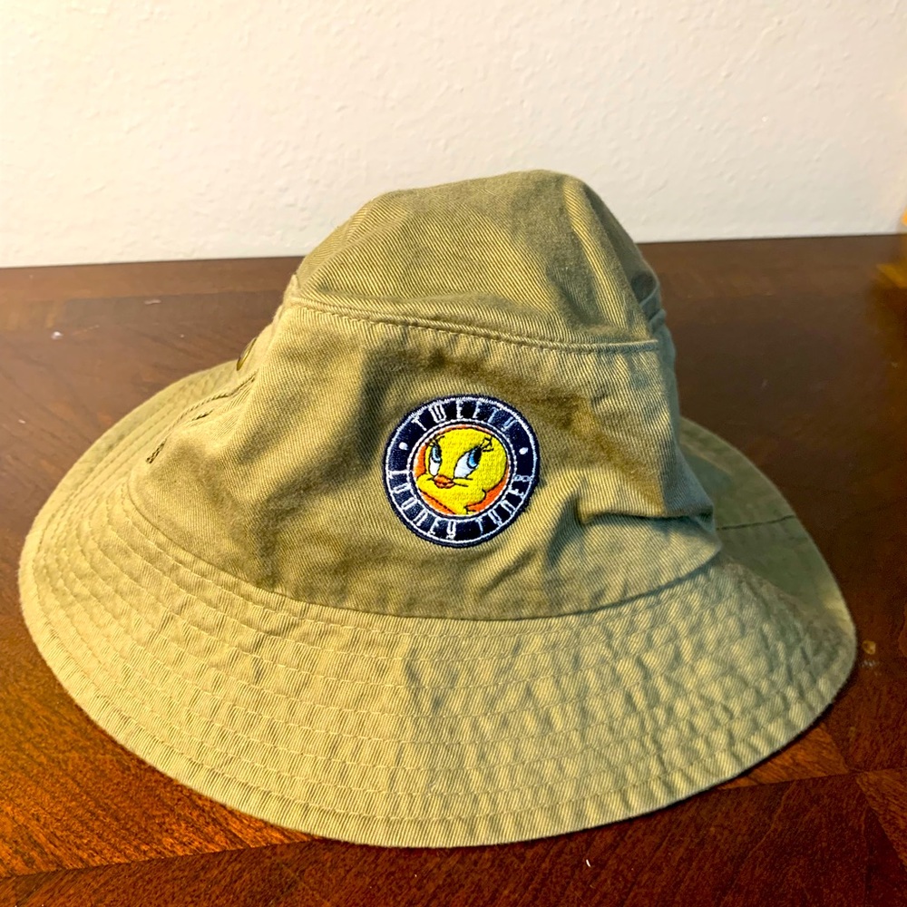 Vintage 1999 Looney Tunes Tweety Bird Embroidered Beige Bucket Hat Adult Sz S/M
